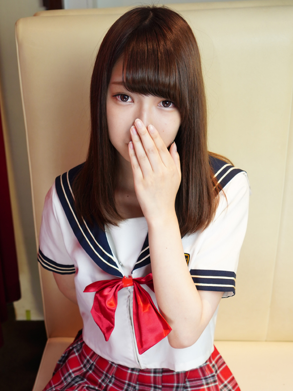 Distance・阪神尼崎 グミ 26歳 T：162cm　B：85(D)　W：55　H：87