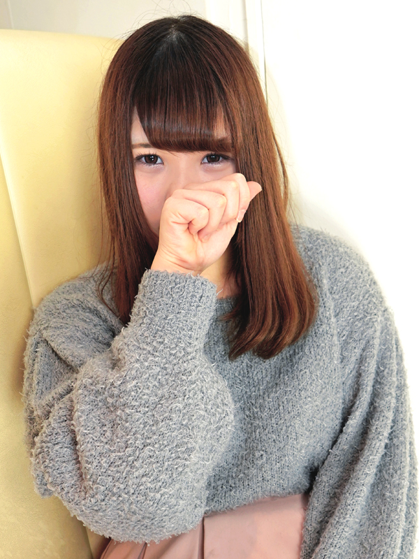 Distance・阪神尼崎 みおり 25歳 T：164cm　B：86(E)　W：56　H：88